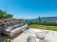 Izdavanje, kuća, 400m², Herceg Novi, Crna Gora - image 13