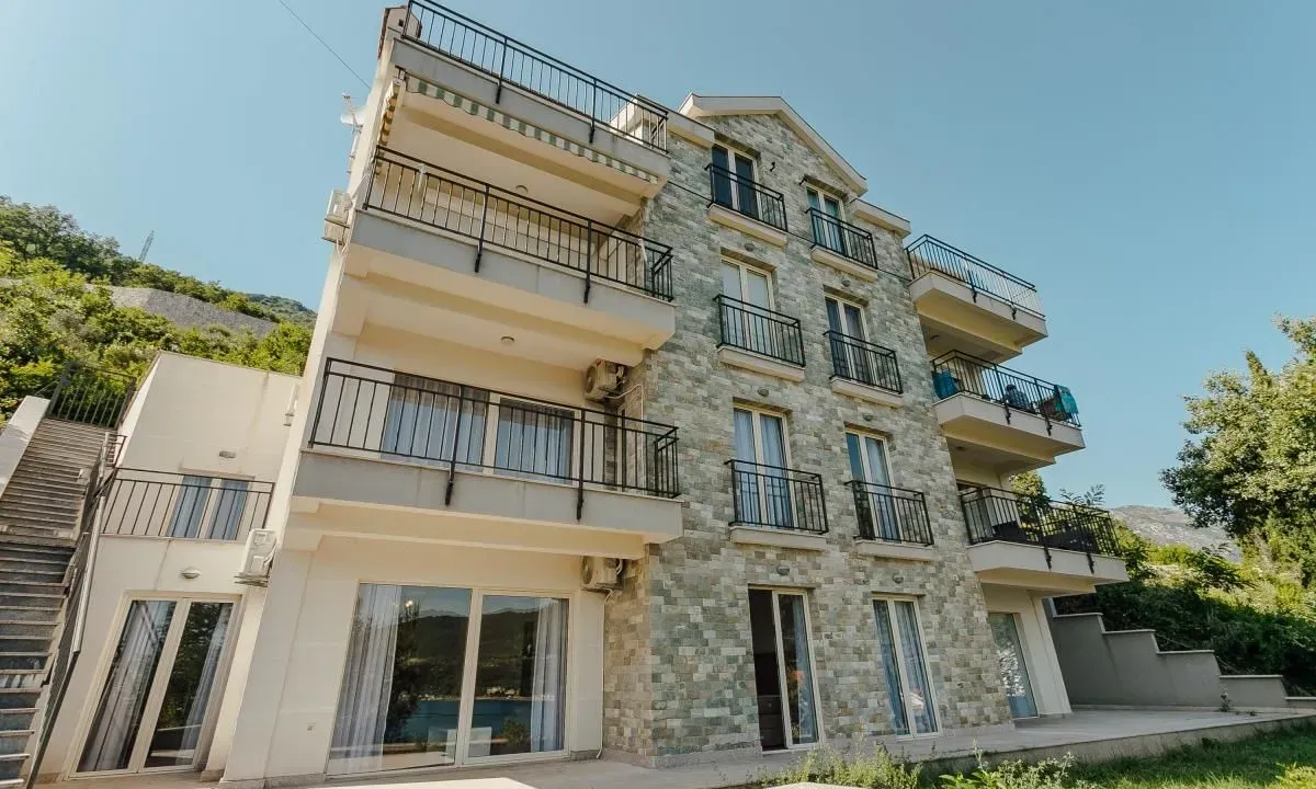 Sale, two bedroom apartment, 96m², Kamenari, Herceg Novi
