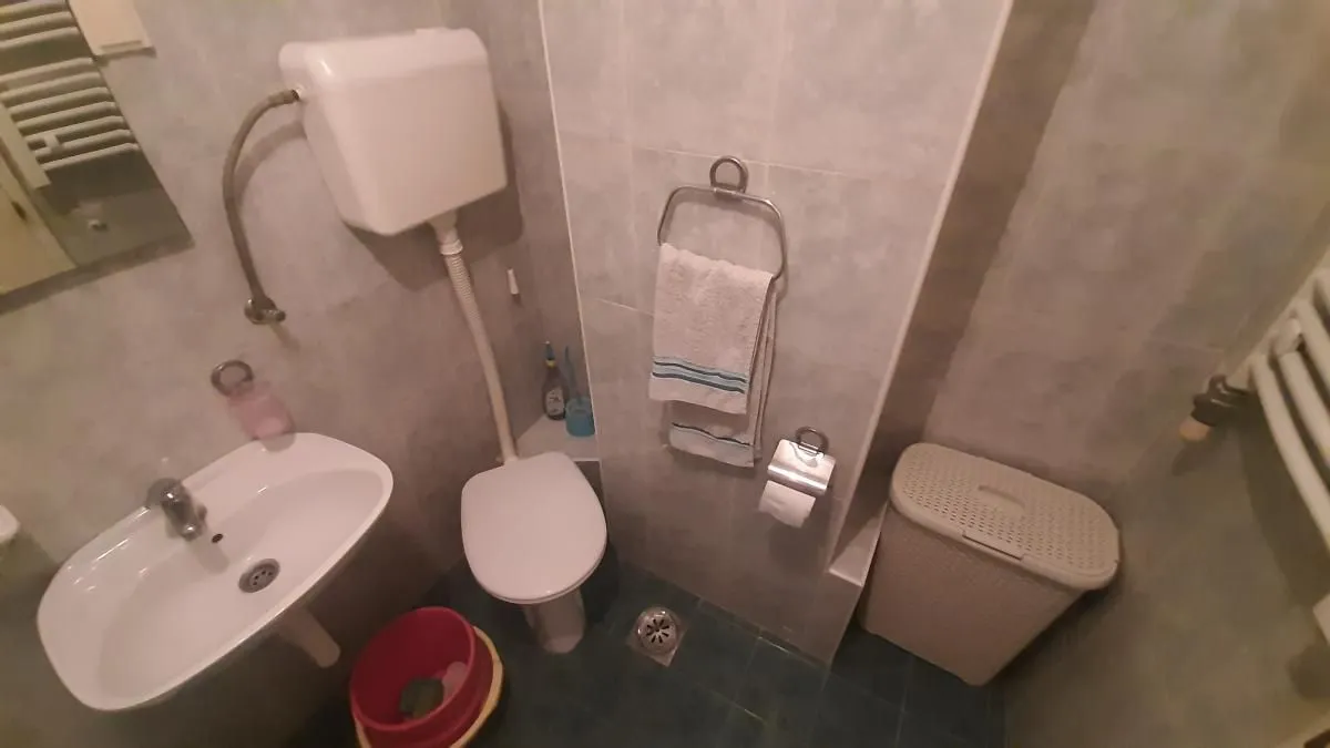 Izdavanje, jednosoban stan, 45m², Centar, Novi Sad