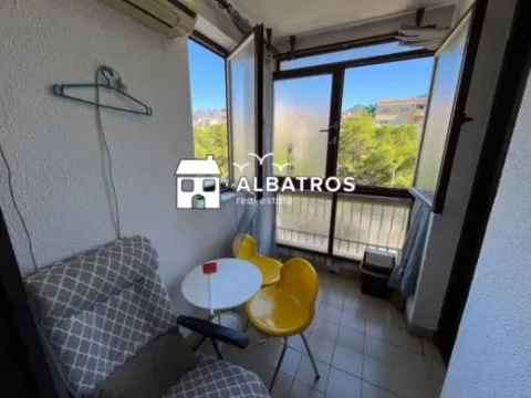 Izdavanje, stan, 28m², Centar, Bar - image 4