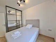 Izdavanje, dvosoban stan, 70m², Bečići, Budva - image 8