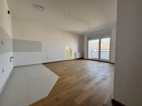 Prodaja, trosoban stan, 59m², Nova Detelinara, Novi Sad Sve Podlokacije - image 2
