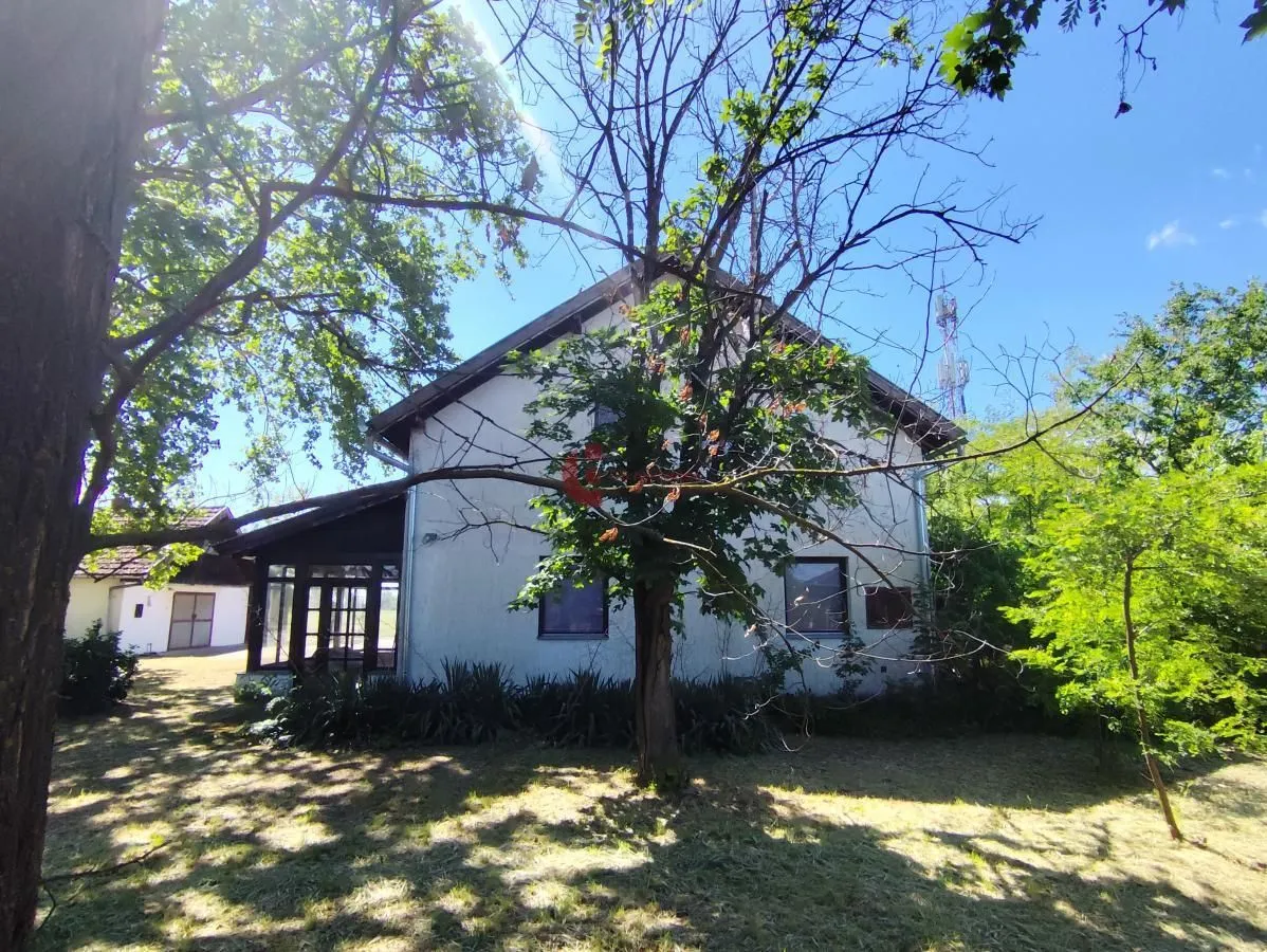 Prodaja, kuća, 880m², Bački Vinogradi, Subotica