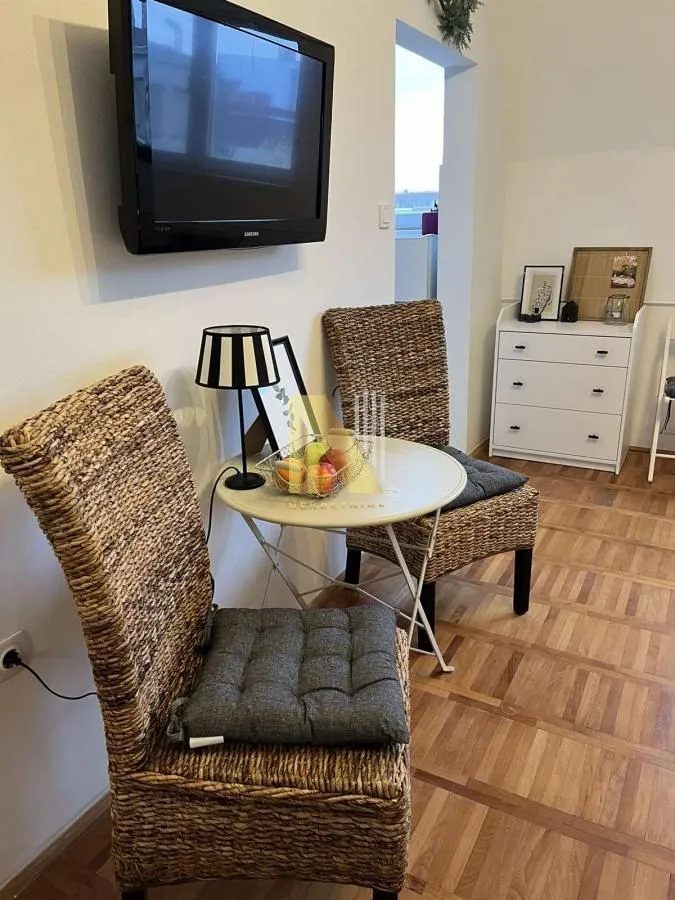 Prodaja, garsonjera, 25m², Bulevar Oslobodjenja, Novi Sad Sve Podlokacije