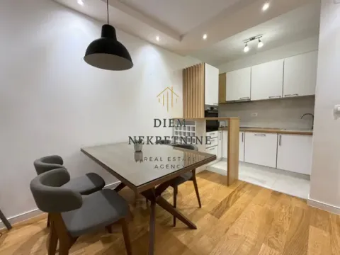 Rent, two bedroom apartment, 70m², Central Point, Podgorica - image 5