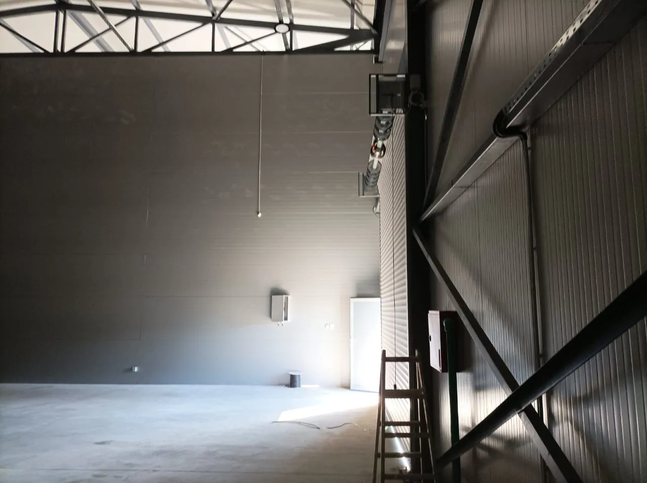 Rent, office space, 200m², Kosić, Danilovgrad