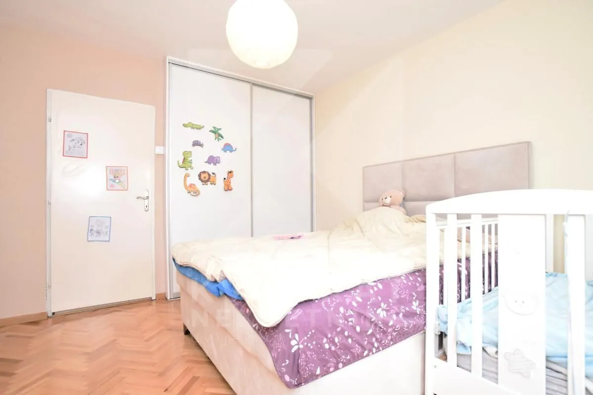 Rent, house, 370m², Zagorič, Podgorica