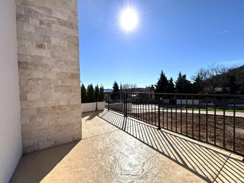 Prodaja, jednosoban stan, 55m², Sutomore, Bar - image 8