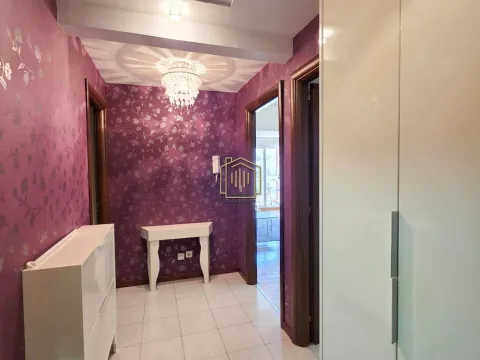 Sale, two bedroom apartment, 92m², City Kvart, Podgorica - image 8