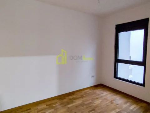 Prodaja, dvosoban stan, 69m², Šušanj, Bar - image 2