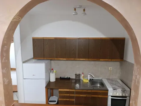 Rent, two bedroom apartment, 50m², Rotkvarija, Novi Sad Sve Podlokacije - image 2