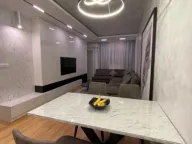 Izdavanje, dvosoban stan, 70m², Central Point, Podgorica - image 2