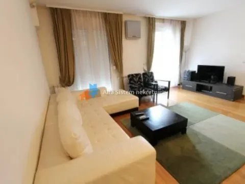 Izdavanje, dvosoban stan, 70m², Savski Venac, Beograd
