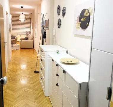 Rent, three bedroom apartment, 88m², Stari Grad, Beograd - image 10