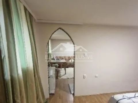 Prodaja, jednosoban stan, 36m², Zemun Kalvarija, Zemun Sve Podlokacije - image 9