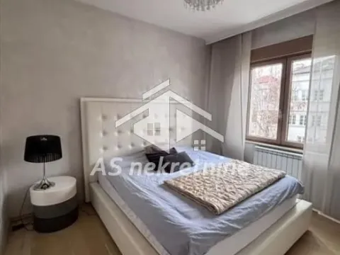 Izdavanje, četvorosoban stan, 105m², Savski Venac, Beograd - image 21