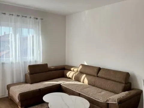 Rent, apartment, 47m², Stari Aerodrom, Podgorica - image 12