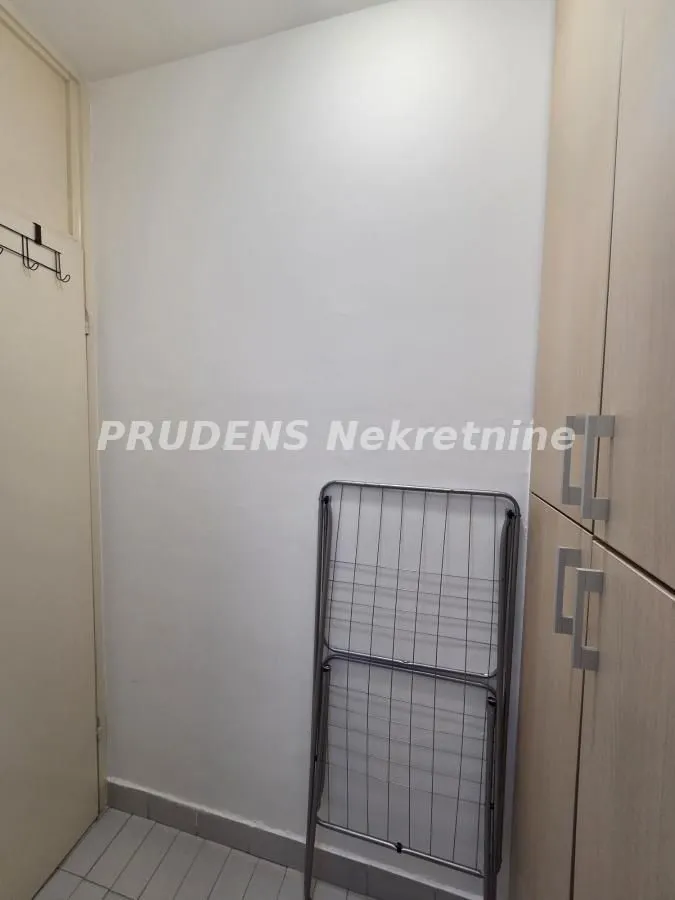 Prodaja, jednosoban stan, 36m², Vračar Sve Podlokacije, Beograd