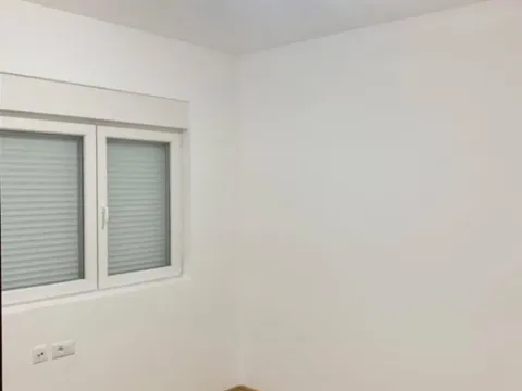 Izdavanje, dvosoban stan, 60m², Tuški Put, Podgorica - image 7