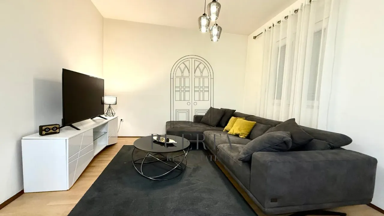 Rent, two bedroom apartment, 70m², 1 maj, Podgorica