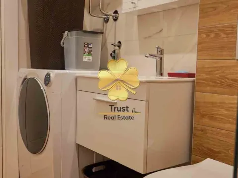 Izdavanje, garsonjera, 35m², Momišići, Podgorica - image 8