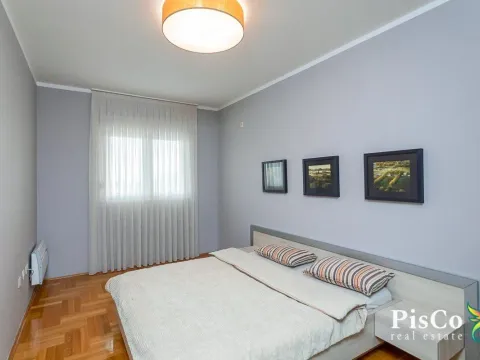 Izdavanje, jednosoban stan, 53m², Pobrežje, Podgorica - image 12