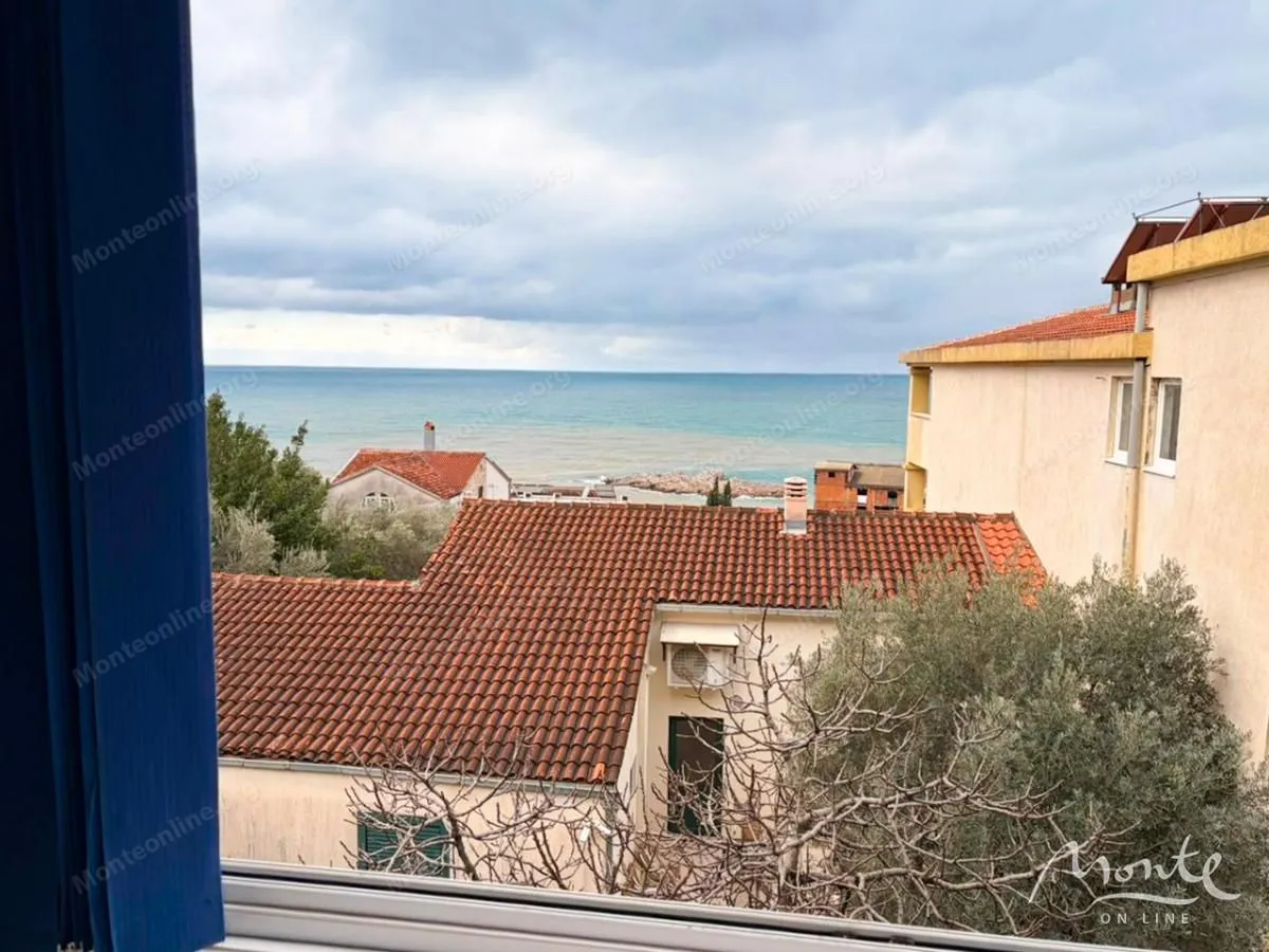 Sale, one bedroom apartment, 45m², Sveti Stefan, Budva