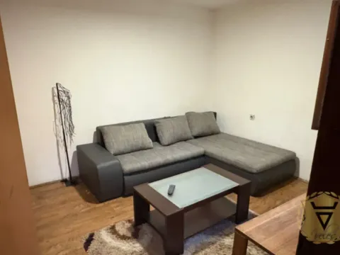 Izdavanje, trosoban stan, 80m², Zvezdara Sve Podlokacije, Beograd - image 4