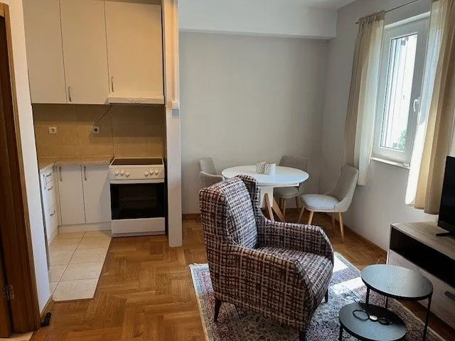 Rent, one bedroom apartment, 41m², Seljanovo, Tivat