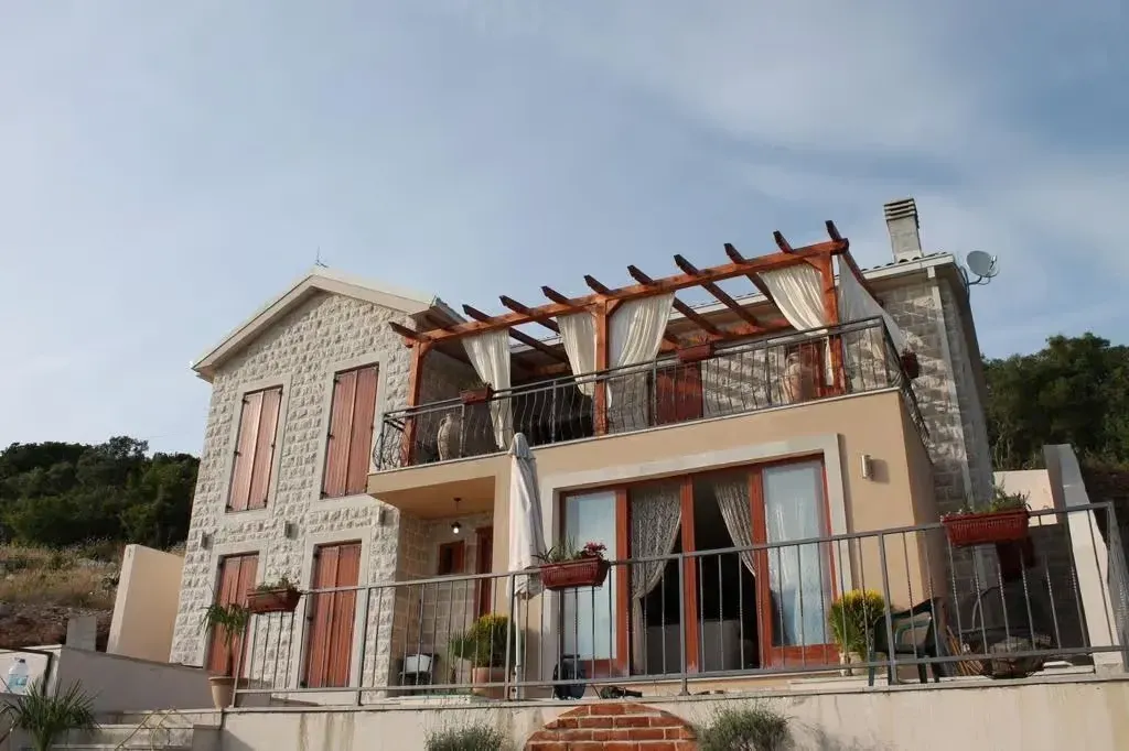 Prodaja, kuća, 210m², Kotor, Crna Gora