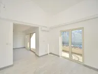 Sale, four bedroom apartment, 123m², Herceg Novi, Crna Gora - image 9