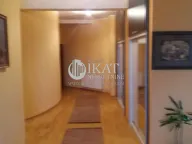 Izdavanje, trosoban stan, 125m², Profesorska Kolonija, Palilula Sve Podlokacije - image 3