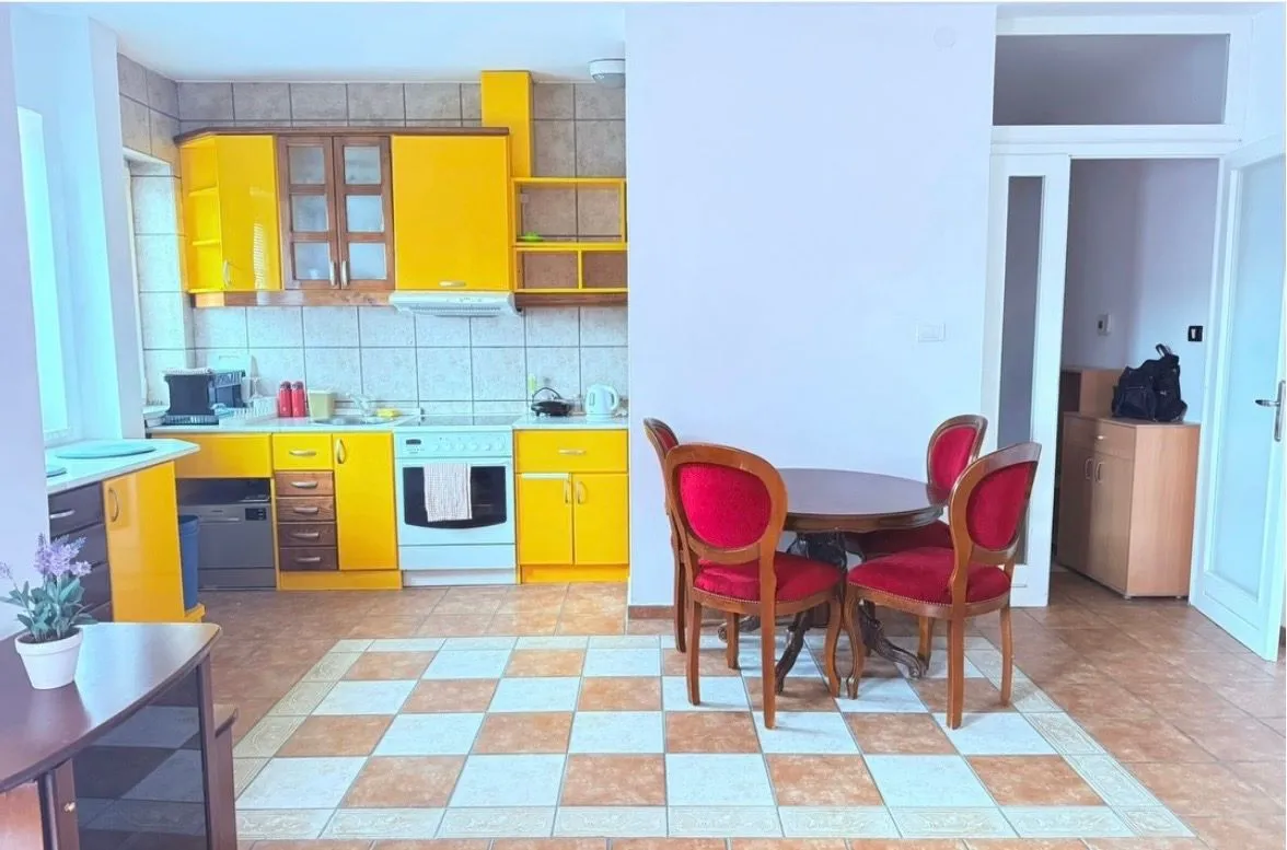 Rent, one bedroom apartment, 55m², Centar, Podgorica
