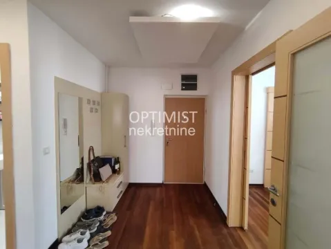 Prodaja, trosoban stan, 98m², Stari Grad, Beograd - image 5