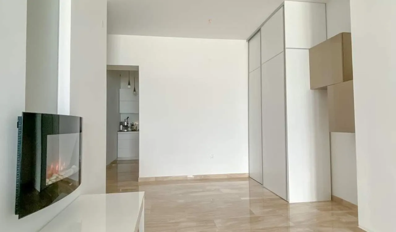 Sale, two bedroom apartment, 77m², Centar, Budva