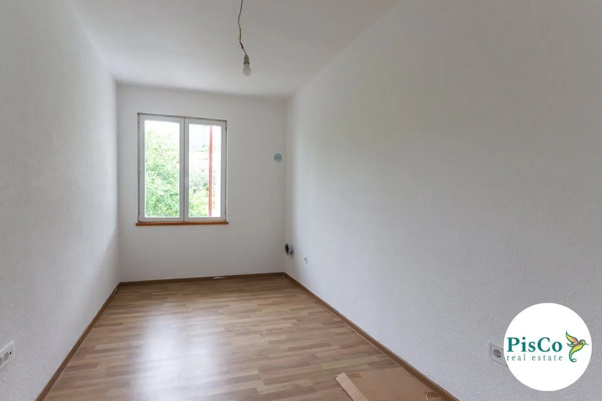 Sale, two bedroom apartment, 60m², Bar, Crna Gora