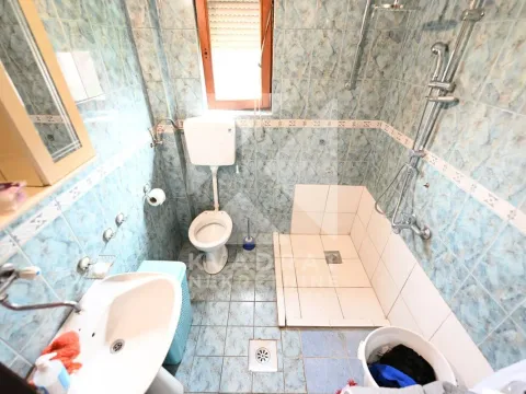 Prodaja, kuća, 129m², Gornja Gorica, Podgorica - image 8