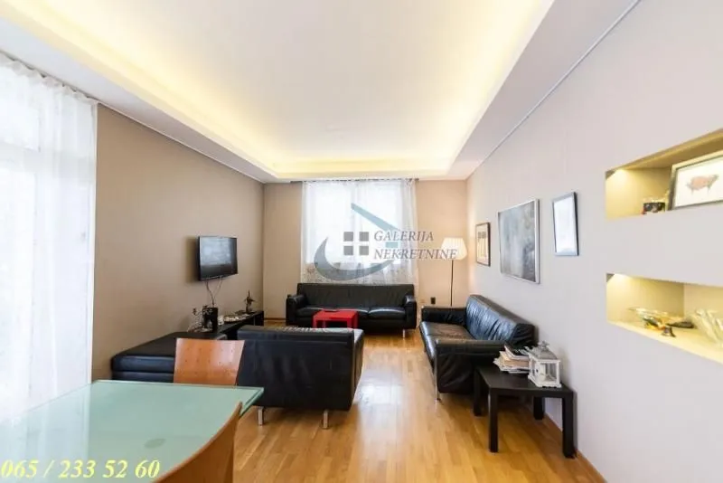 Prodaja, kuća, 491m², Zvezdarska Šuma, Zvezdara Sve Podlokacije