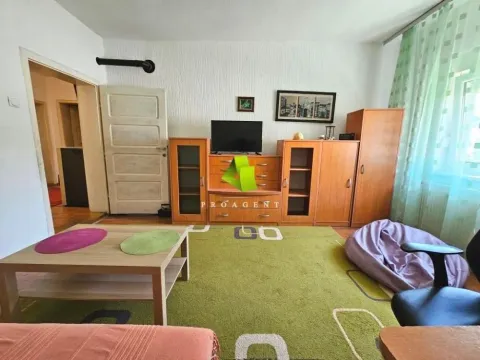 Izdavanje, četvorosoban stan, 85m², Apelovac, Niš - image 9