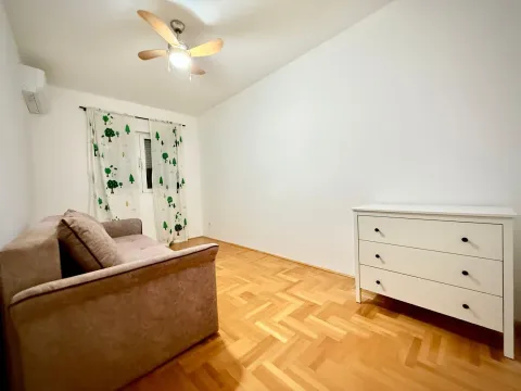 Sale, two bedroom apartment, 75m², Budva, Crna Gora - image 5