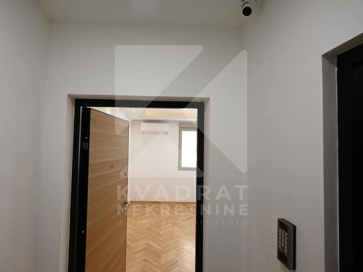 Rent, office space, 106m², Baston, Podgorica