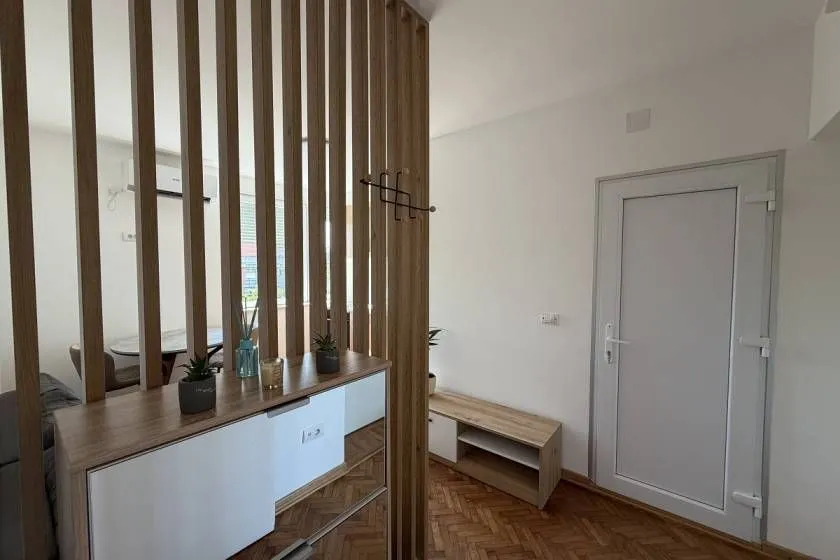 Rent, two bedroom apartment, 33m², Palilula Sve Podlokacije, Beograd