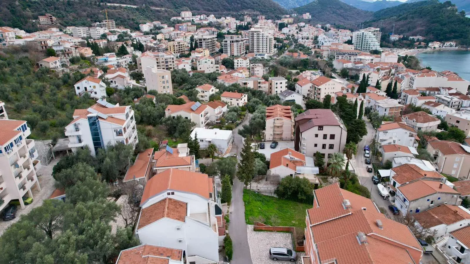 Prodaja, plac, 237m², Petrovac, Budva
