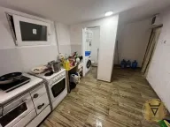 Rent, house, 240m², Boljevci, Surčin - image 7