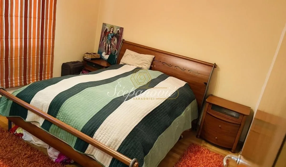 Prodaja, četvorosoban stan, 134m², Bulevar Oslobodjenja, Novi Sad Sve Podlokacije