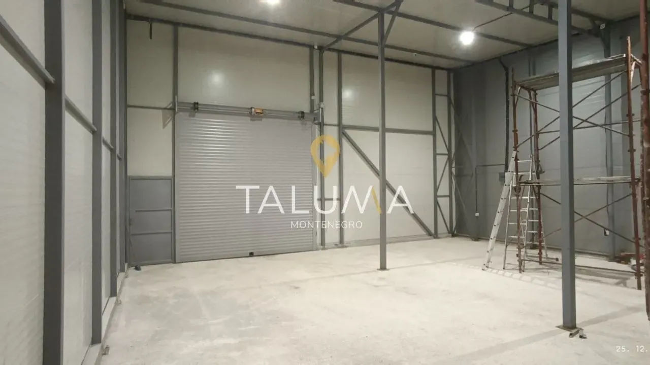 Izdavanje, poslovni prostor, 100m², Zelenika, Podgorica