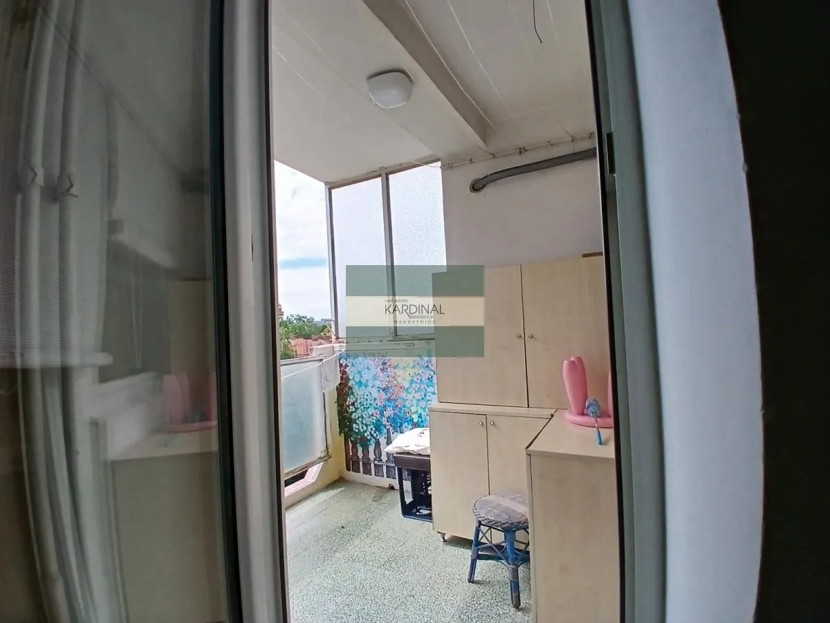 Izdavanje, trosoban stan, 78m², Centar, Jagodina