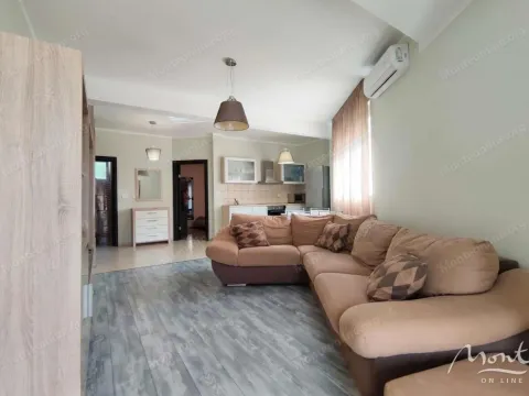 Sale, one bedroom apartment, 56m², Bečići, Budva - image 5