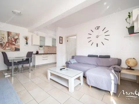 Prodaja, dvosoban stan, 55m², Donja Lastva, Tivat - image 1