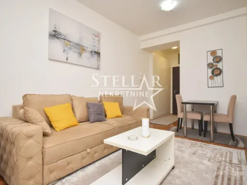 Izdavanje, stan, 35m², City Kvart, Podgorica - image 2